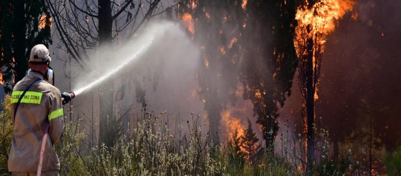 Πάτρα: Καταδίωξη αυτοκινήτου με δύο άνδρες - Υποψίες ότι είναι εμπρηστές